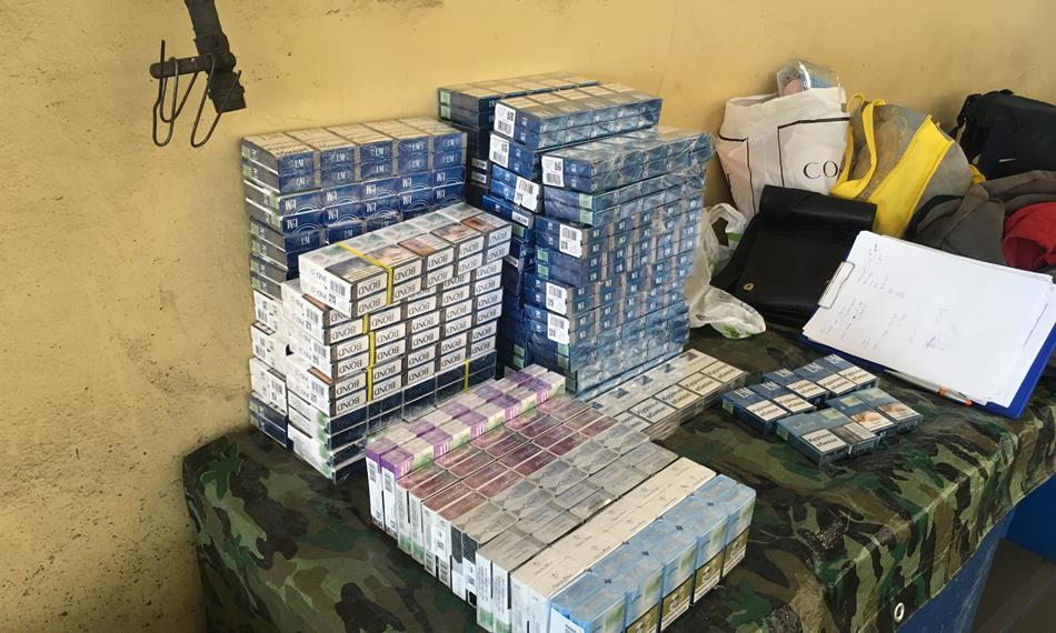 2019-3-7-1045akce busy.jpg